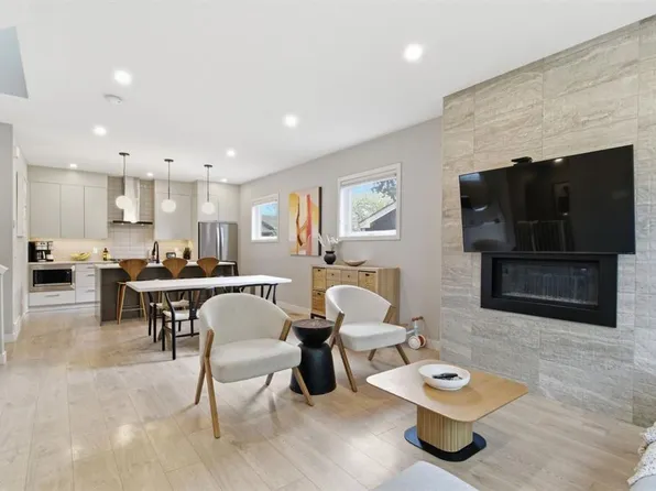 1707 N 33rd Ave SW #1, Calgary, AB T2T 1Z7