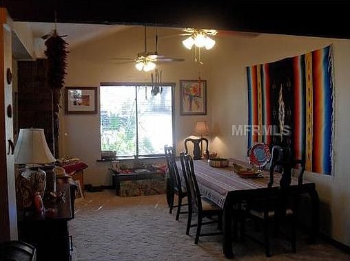 4th image of 707 Wood Ln