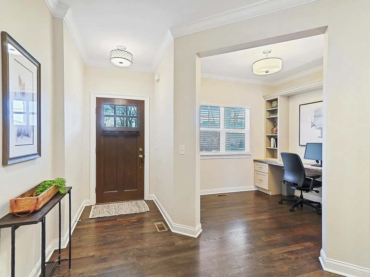4920 Fairview Ave — Photo 4