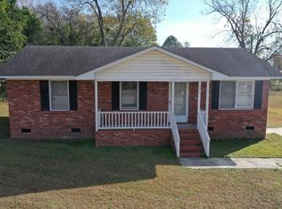 407 S 9th Ave, Dillon, SC 29536