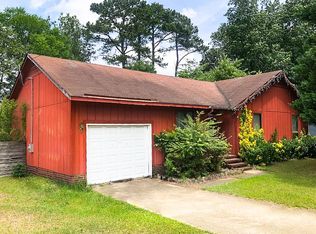 5258 Butternut Dr, Fayetteville, NC 28304