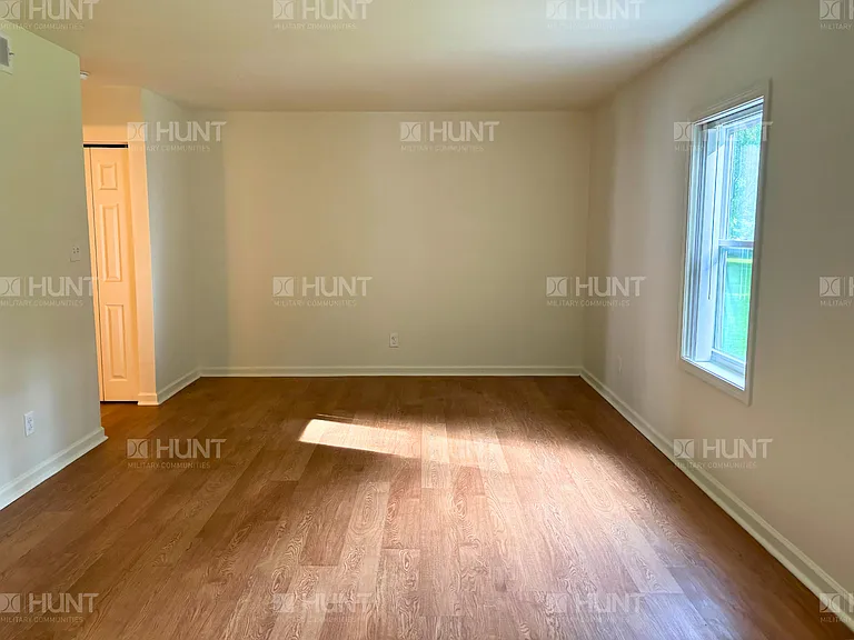 12 Gaston Pl — Photo 4
