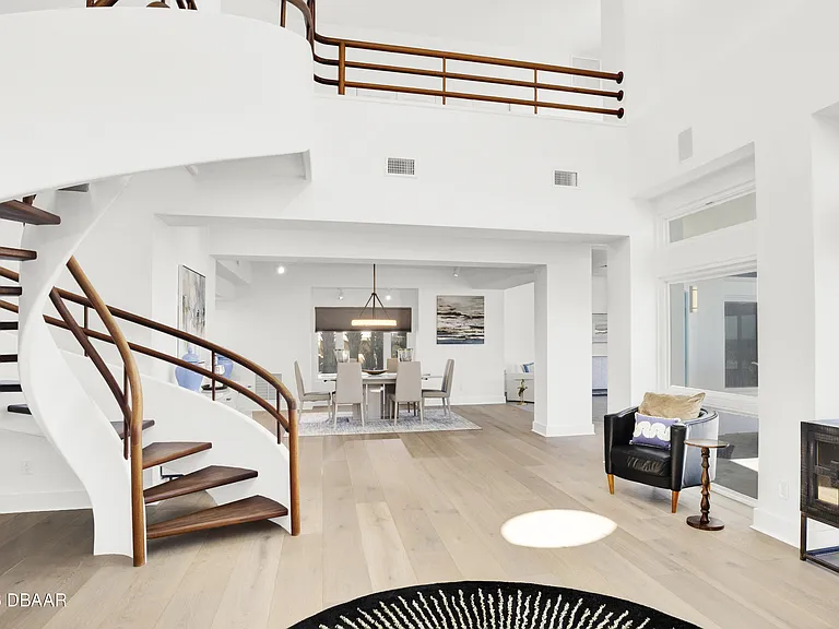 435 Ocean Shore Blvd — Photo 12