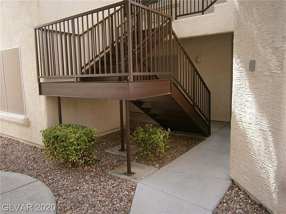 3rd image of 4810 Grey Wolf Ln Unit 101