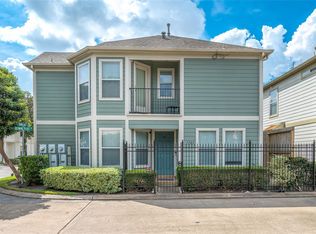 1723 Redwing Haven Dr, Houston, TX 77009