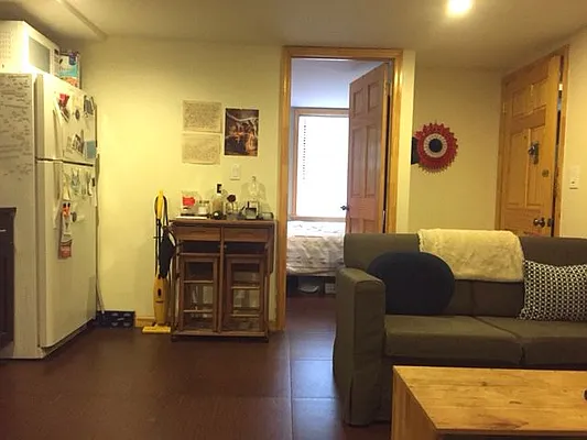 Rented by Nooklyn NYC LLC | media 44