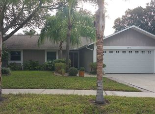 747 Moorland Ln, Palm Harbor, FL 34683