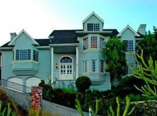 1419 Edgehill Pl, Pasadena, CA 91103