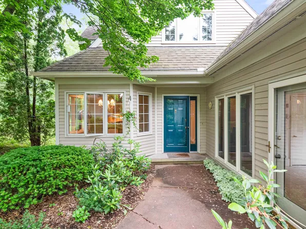 141 Covington Lane, Shelburne, VT 05482