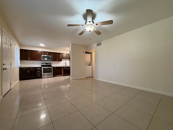 4th image of 1809 E Broadway Rd APT 6