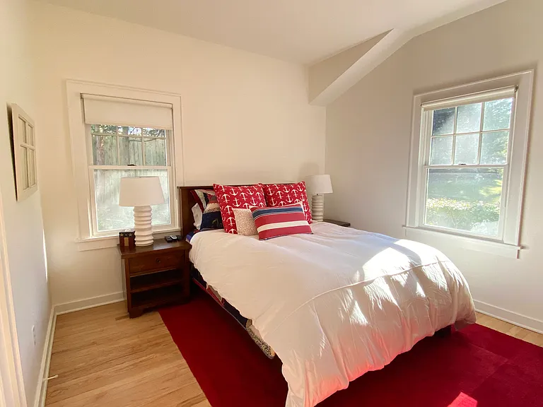 4705 Nassau Point Rd — Photo 8