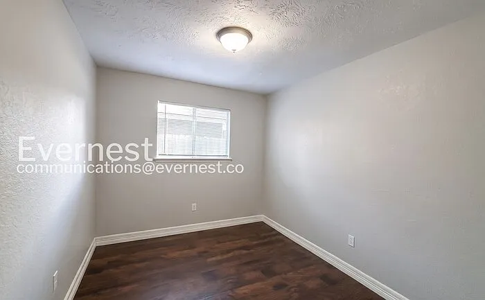 1379 Dell Dale St — Photo 12
