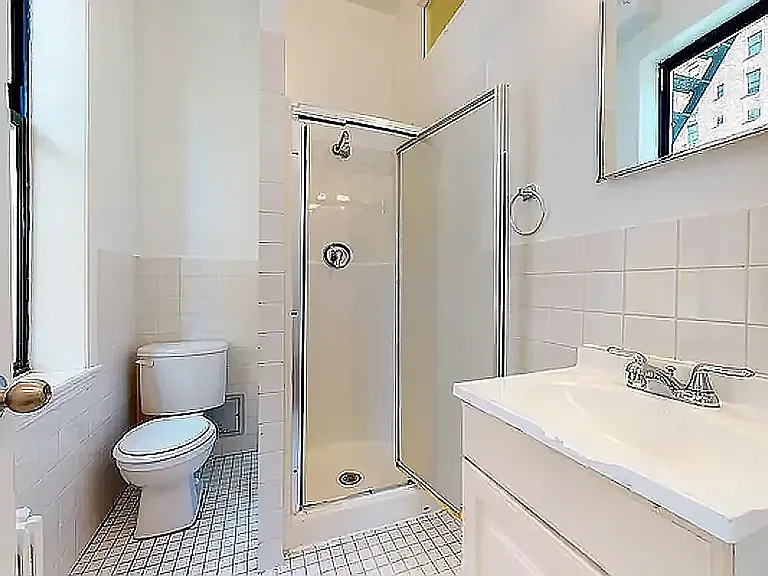 720 2nd Ave #1 — Photo 6