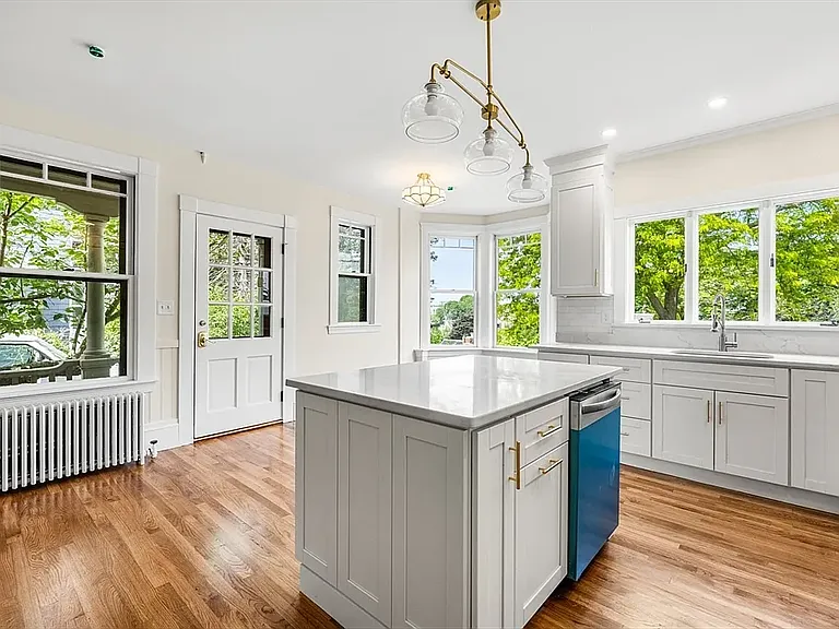18 Loring Ave #1 — Photo 16