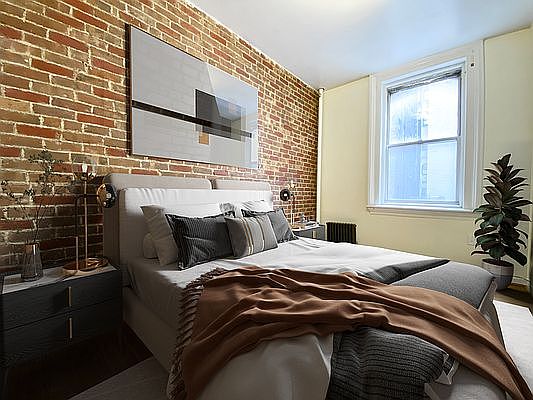2nd image of 328 W 45th St APT 2