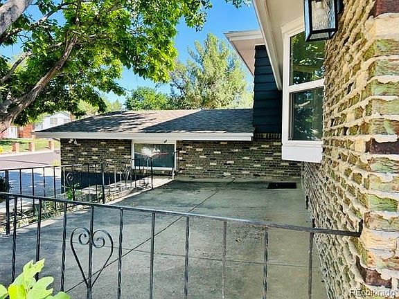 3rd image of 6856 Quay Court