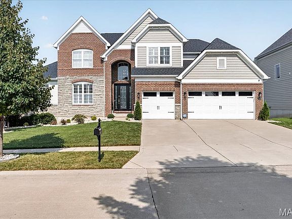 5th image of 302 Oak Stand Ct