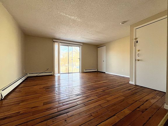 3rd image of 367 Elmwood Ave APT 17