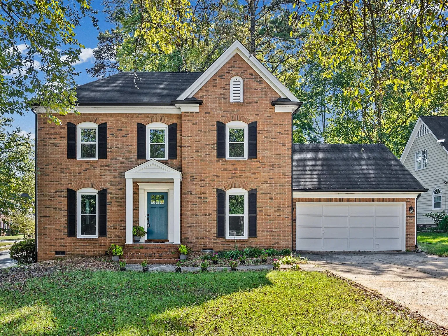3 bed, 2.5 bath, 1790 sqft, $2,200 — Photo 1