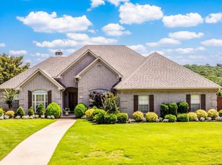 66 Wellington Colony Dr, Little Rock, AR 72211