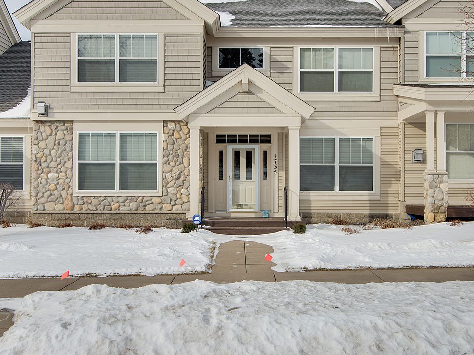 1st image of 1735 2nd Ave