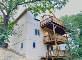 27467 Alpen Dr, Lake Arrowhead, CA 92352