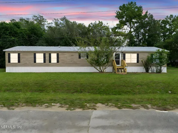 125 MOURNING DOVE Road, Satsuma, FL 32189