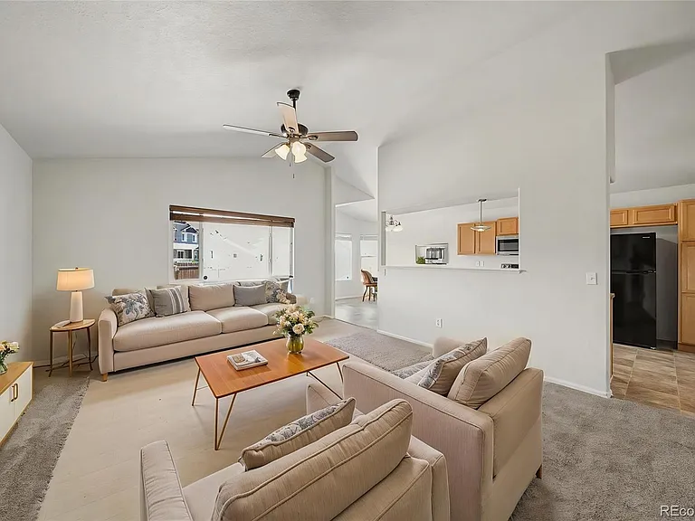 6260 Roundup Butte St — Photo 3