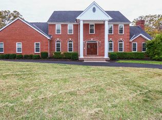 324 Hawkins Rdg, Anderson Twp, OH 45230