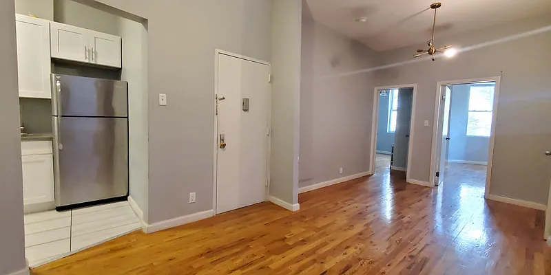 Rented by Compass | media 2