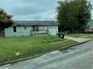 4033 Delphine St, Corpus Christi, TX 78411