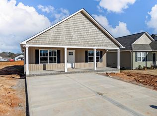541 Molly Parker Ln, Spartanburg, SC 29301