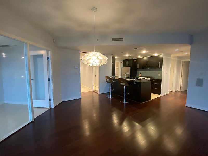 Vancouver Apartment for rent - 2 Bedrooms — photo 5