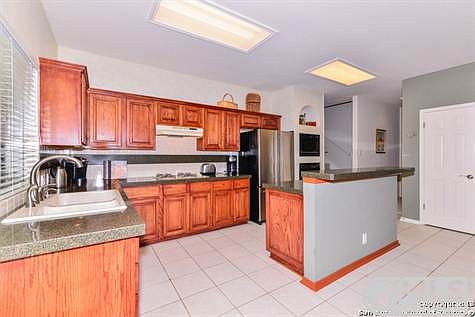 5th image of 18314 Beargrass Ct