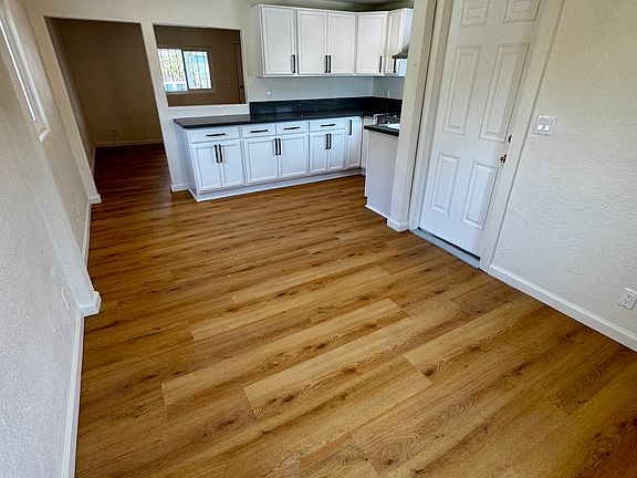 3rd image of 11327 S Firmona Ave