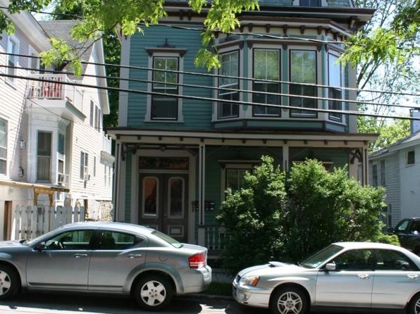 66 Caroline St #2-B