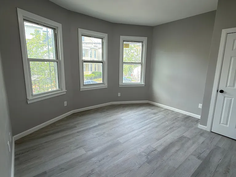 190 Fulton St #2 — Photo 4