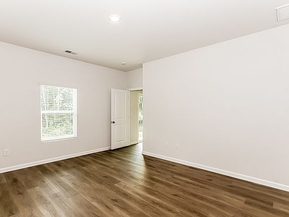 2nd image of 1158 Joywood Dr