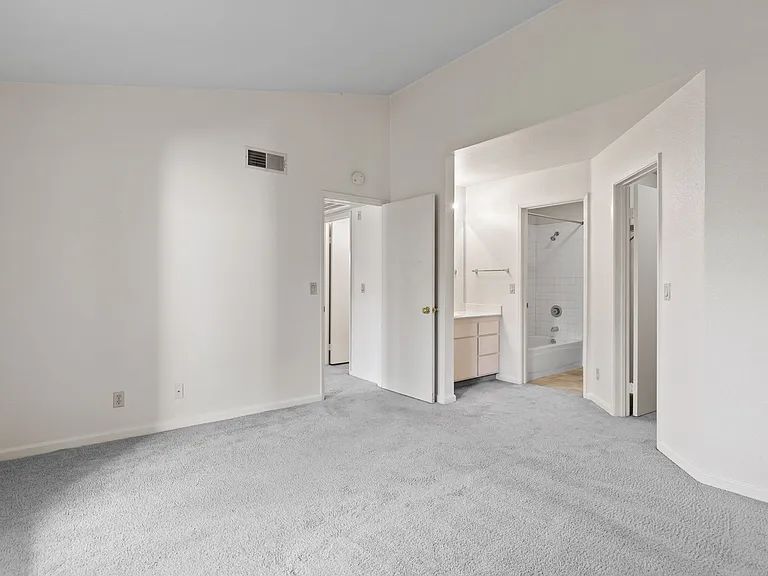 6967 Stagecoach Rd #G — Photo 27