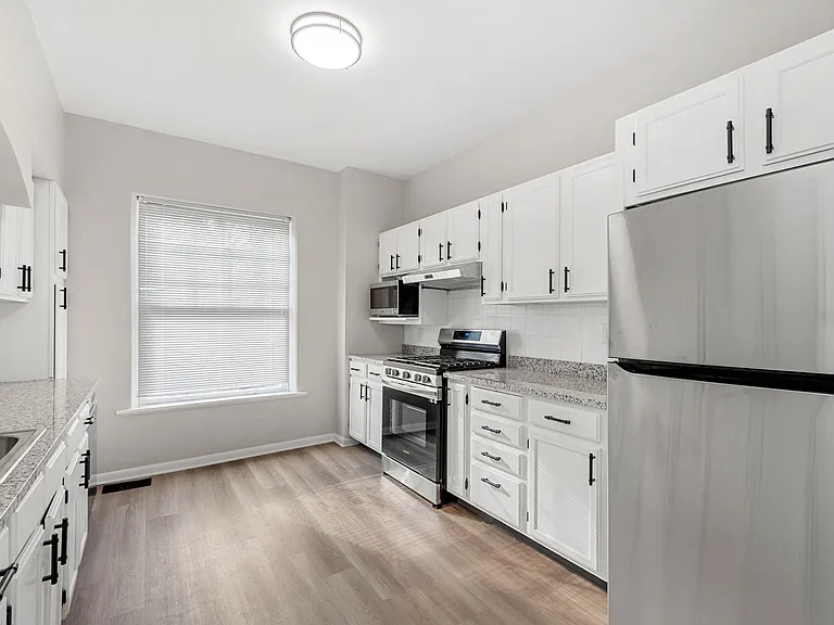 226 East End Avenue — Photo 13