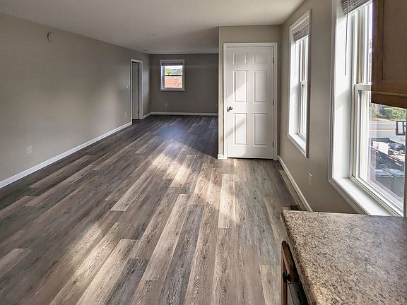 4th image of 56 Cohoes Rd Floor 1