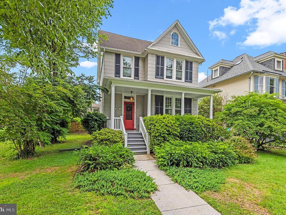 1st image of 707 Saint Johns Rd