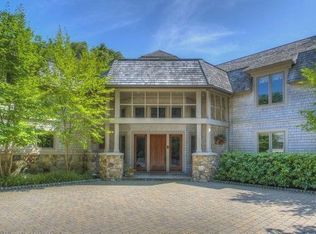 1825 S County Rd, Osterville, MA 02655