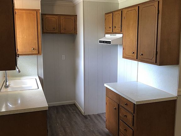 3rd image of 171 County Road 1046