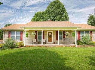 975 Farmington Rd, Hardy, VA 24101