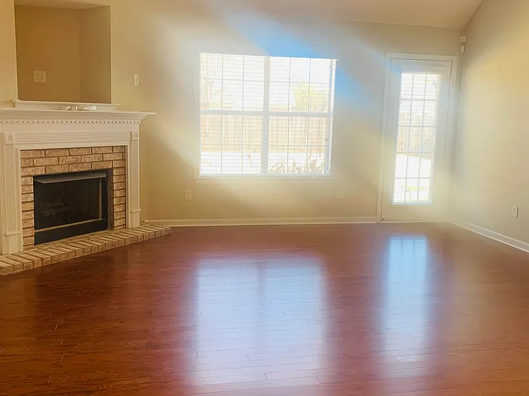 5068 Welbourne Cv — Photo 11