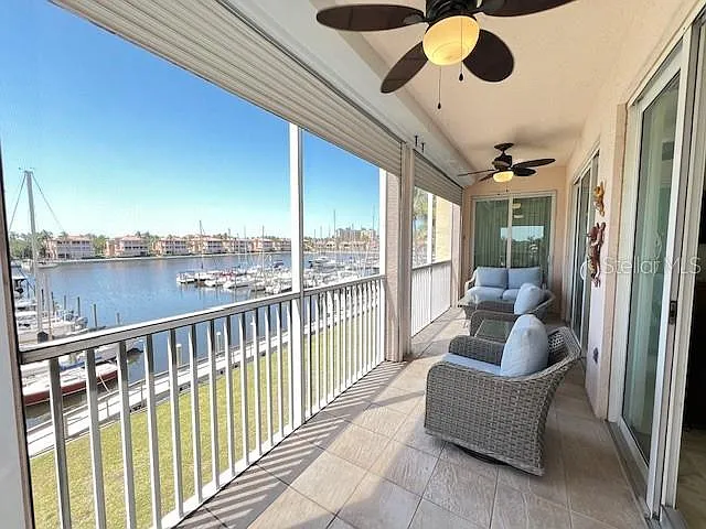 2060 Matecumbe Key Rd #2301 — Photo 10