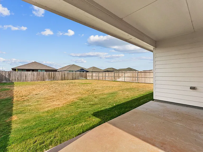 7611 Orange Blossom Rd — Photo 22