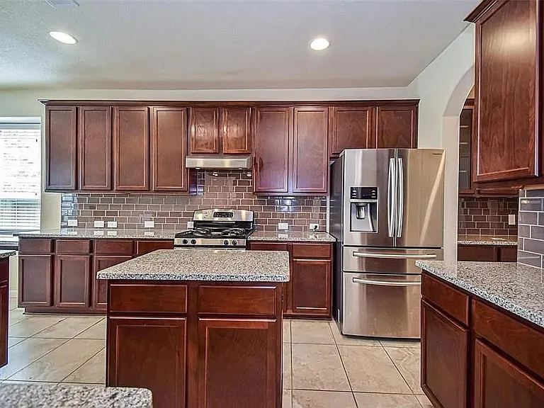 17626 Sauki Ln — Photo 4