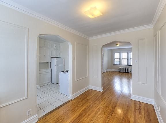 5th image of 317 W Calendar Ave #3C